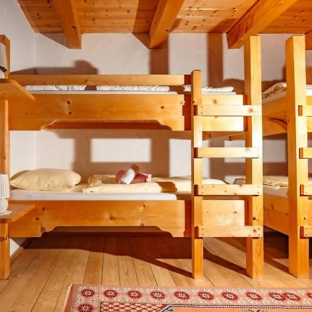 Magdalena Huette Chalet