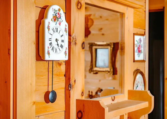 Magdalena Huette * Hippach